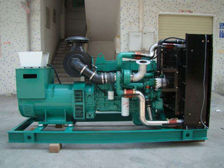 博尔塔拉1100kw康明斯柴油发电机组图片 博尔塔拉1100kw康明斯柴油发电机组图片